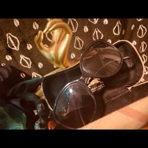 Used Women’s Burberry Sunglasses